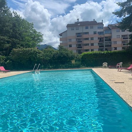 Kusmi Love Piscine Proche Du Lac Annecy Exteriér fotografie
