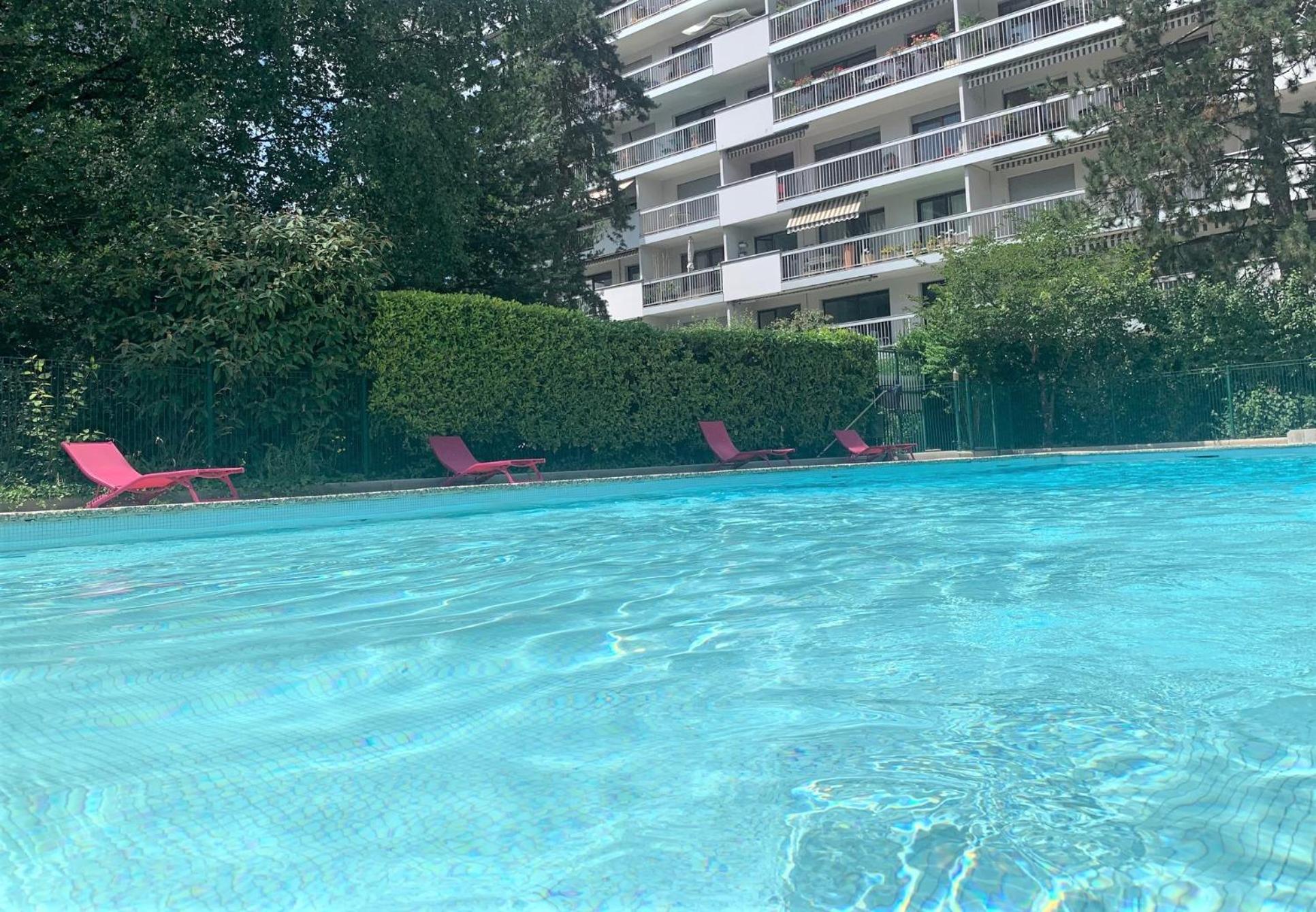 Kusmi Love Piscine Proche Du Lac Annecy Exteriér fotografie